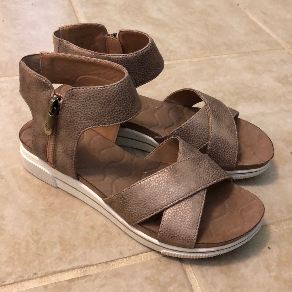 Adrienne Vittadini Sport Sandals
